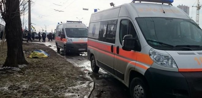 Медики оказывают помощь 9 пострадавшим от взрыва в Харькове - Фото