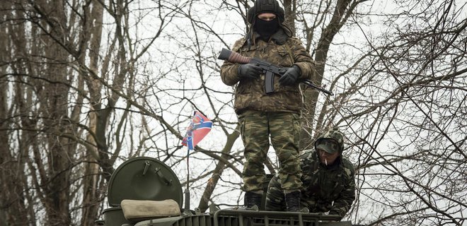 Террористы обстреливают позиции ВСУ в районе Донецка - Фото