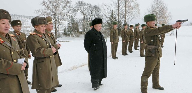 Диктатор Северной Кореи призвал армию готовиться к войне с США  - Фото