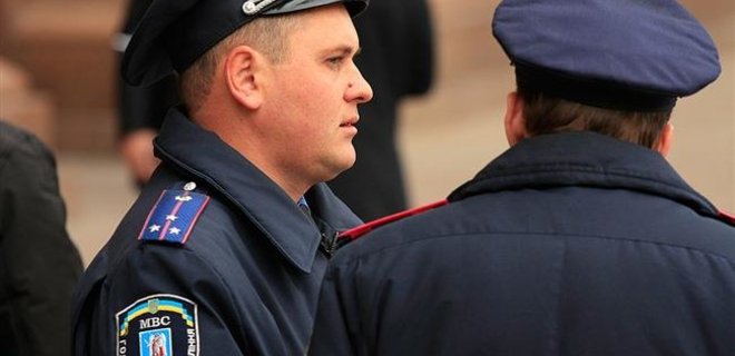 Прокуратура проводит обыск в главном управлении ГАИ Киева - Фото