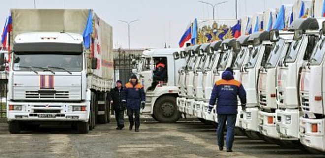 Россия отправляет в  Донбасс два дополнительных конвоя  - Фото