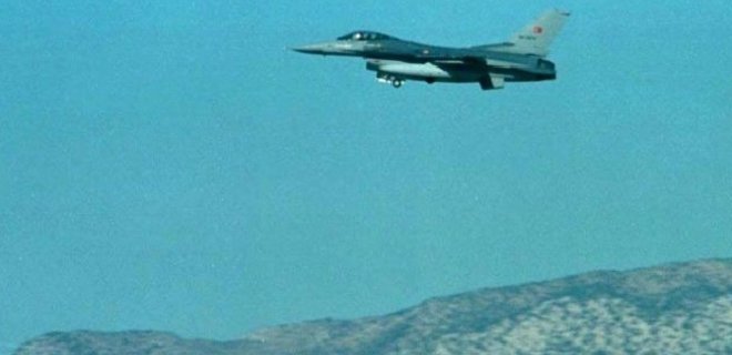 Турецкие истребители перехватили самолет-шпион ВВС РФ - СМИ - Фото