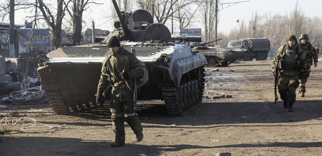Россия перебрасывает в Украину ж/д составы с оружием - ИС  - Фото