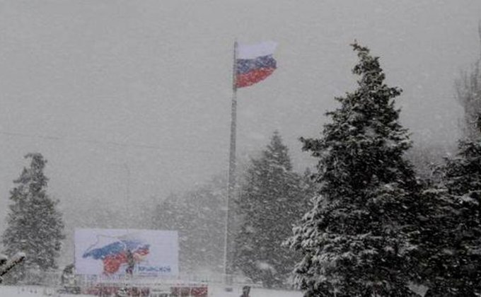Снегопад в годовщину аннексии: Крым в белом