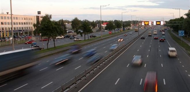 С 1 апреля по 11 дорогам Киева разрешат ездить 80 км/ч - Фото