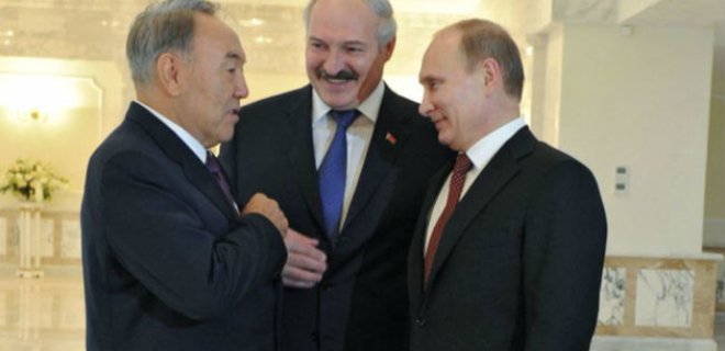 В Астане состоялась встреча Назарбаева, Путина и Лукашенко - Фото