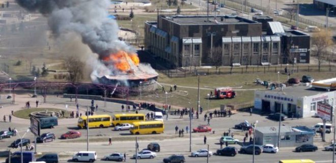 В Киеве произошел пожар в ресторане на Троещине: фото - Фото