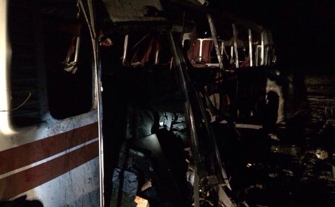 Последствия подрыва автобуса на мине под Горловкой: фото и видео