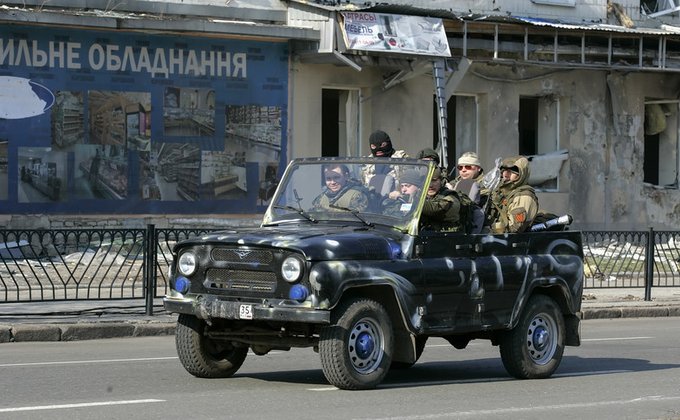 Жизнь в оккупированном Донецке: разруха и цены в рублях 