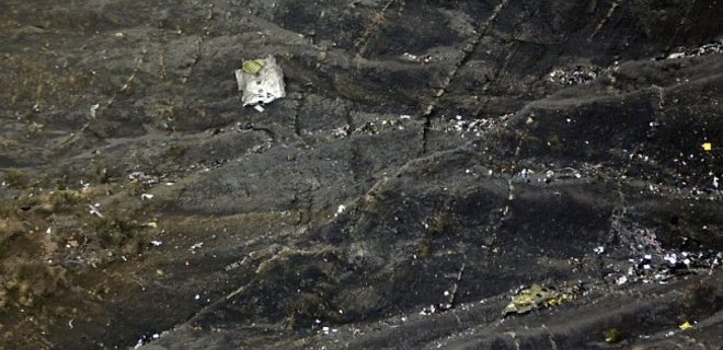 Обнародована стенограмма с рухнувшего в Альпах лайнера Airbus - Фото