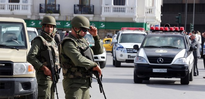 В Тунисе убит боевик, ответственный за расстрел туристов в музее - Фото