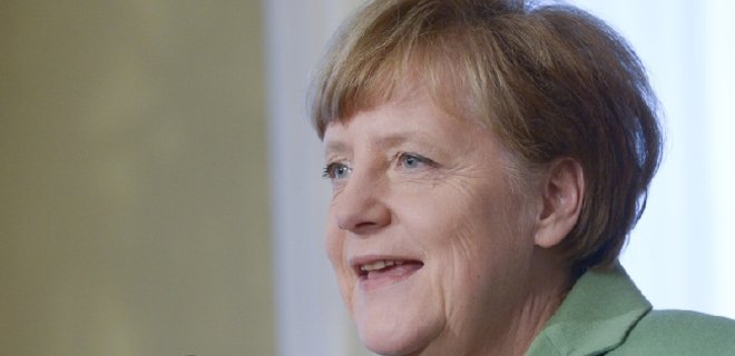 ЕС должен придерживаться единой позиции в отношении РФ - Меркель - Фото