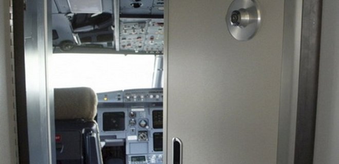 Крушение Airbus А320: текст аудиозаписи с бортового регистратора - Фото