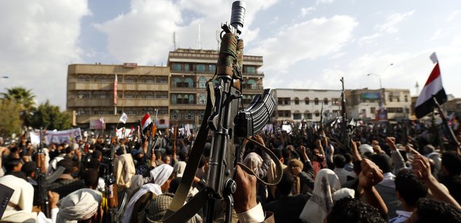 В Йемене повстанцы атаковали и ограбили российское генконсульство - Фото