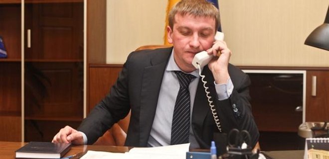 Петренко уволил руководство столичной Госрегистрслужбы - Фото