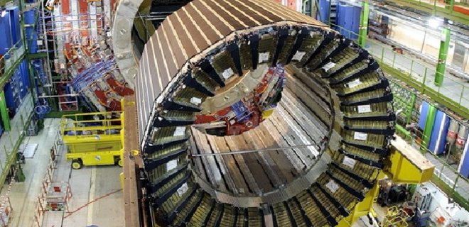 Осуществлен перезапуск Большого адронного коллайдера - Фото