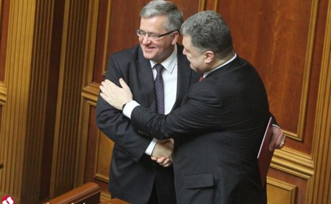 Коморовский в Верховной Раде призвал политиков к согласию
