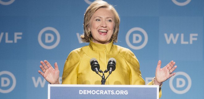 Хиллари Клинтон выдвинула свою кандидатуру на пост президента США - Фото