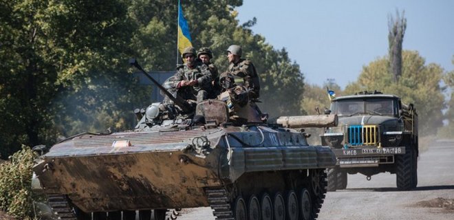 За сутки ранения в Донбассе получили 6 военнослужащих - штаб - Фото