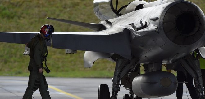 В Латвии пройдут масштабные авиаучения НАТО - Фото