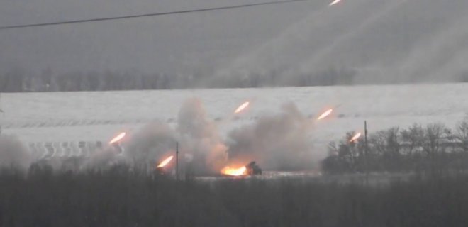 Оккупанты из Градов обстреляли позиции сил АТО вблизи Авдеевки - Фото
