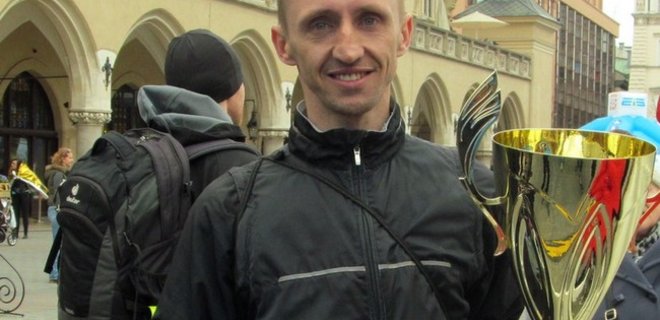 Легкая атлетика: украинец Сало победил в краковском марафоне - Фото