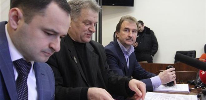 Суд снова перенес рассмотрение дела бывшего главы КГГА Попова - Фото