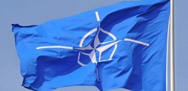 В НАТО готовы рассмотреть заявку Украины на вступление в альянс - Фото