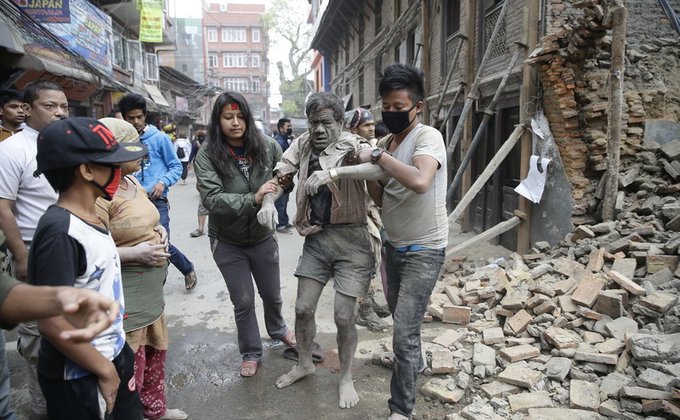 Разрушительное землетрясение в Непале (фото)
