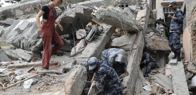 В Непале произошло новое мощное землетрясение - Фото