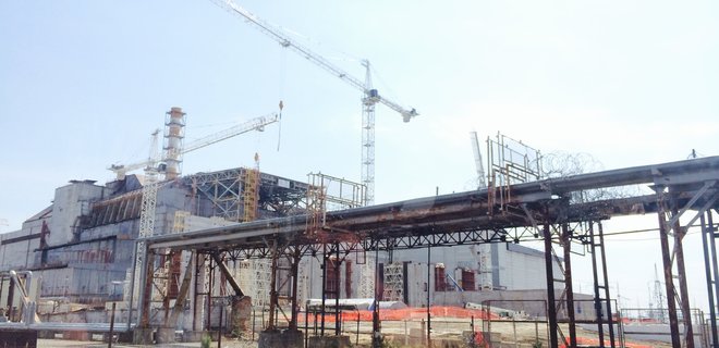 На строительство укрытия ЧАЭС не хватает 500 млн евро - Фото
