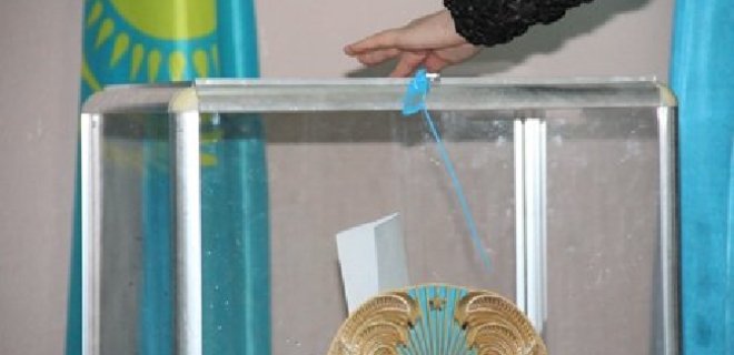 В Казахстане завершились досрочные выборы президента - Фото