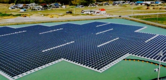 Японцы построили две плавучие солнечные электростанции: видео - Фото