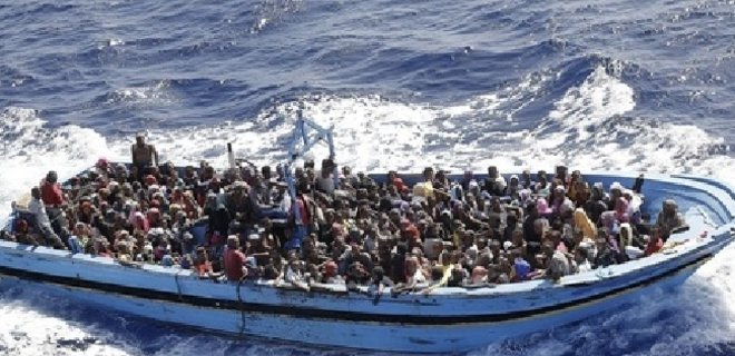 В Средиземном море за два дня спасли около 6 тысяч мигрантов - Фото