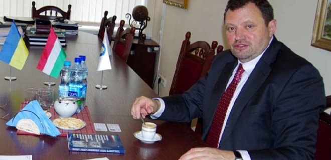 Венгрия поддержит ужесточение антипутинских санкций - посол - Фото