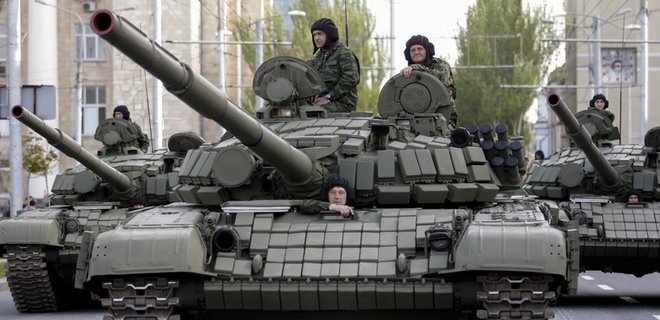 В Минске обсудят два плана по отводу вооружений в Донбассе - Фото