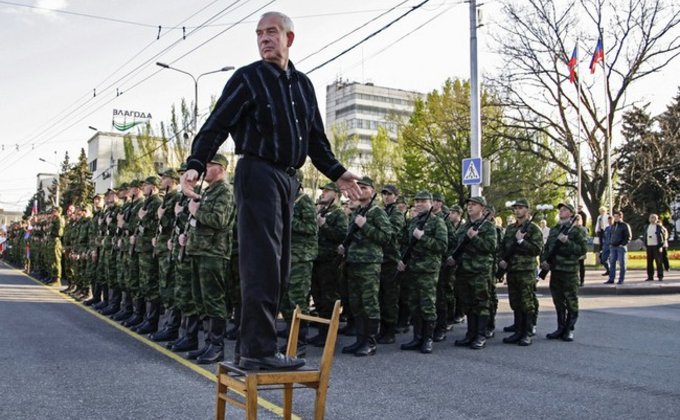 Оккупанты провели в Донецке репетицию парада на 9 мая