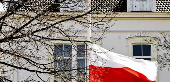 В Польше перенесли День победы на 8 мая - Фото