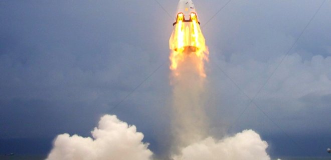 SpaceX испытали спас-систему для космического корабля: видео - Фото