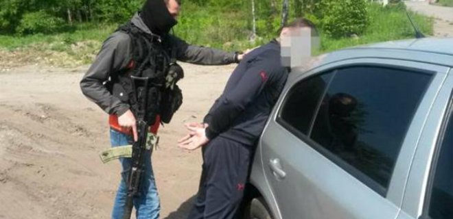В Житомирской области СБУ задержала торговца оружием из зоны АТО - Фото