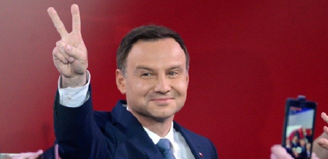 Новым президентом Польши официально избран Анджей Дуда - Фото