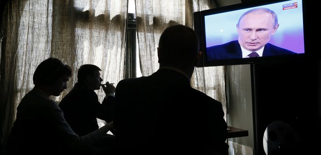 Молдова приостановила вещание пропагандистского телеканала РФ - Фото