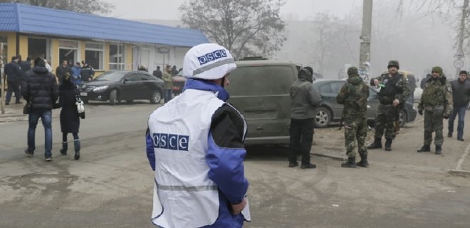 Наблюдатели ОБСЕ не смогли попасть в Широкино из-за обстрелов - Фото