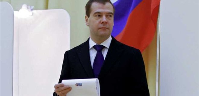 Премьер России Медведев отреагировал на назначение Саакашвили - Фото