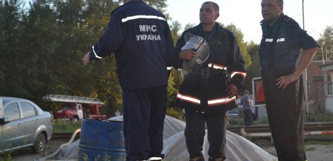 Васильков: начата эвакуация из 2-километровой зоны у нефтебазы  - Фото