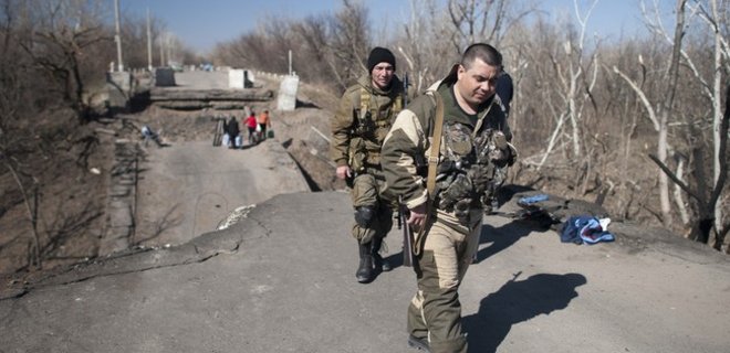 На севере Донецка работали гаубицы и бронегруппы оккупантов - ИС - Фото
