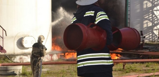 Пожар на нефтебазе: определены суммы помощи пострадавшим - Фото