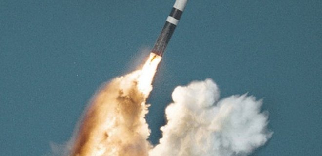 Ядерное оружие в мире сокращается, но совершенствуется - SIPRI - Фото