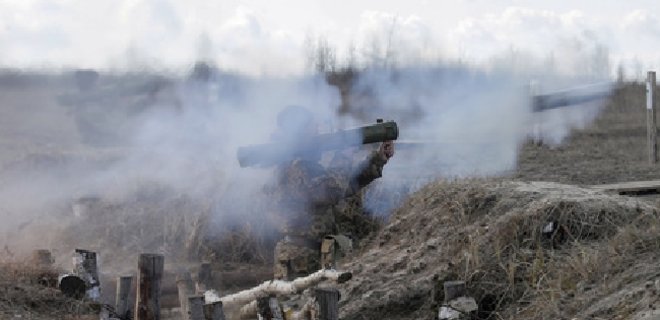 Ситуация в зоне АТО: 33 обстрела за день, 27 - в районе Донецка - Фото