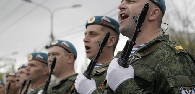 Идет накопление бронетехники врага в Луганске и Донецке - ИС - Фото